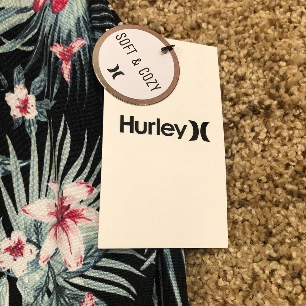 Hurley / NWT/ Sleep Long Sleeve Notch Collar Pajama Set / Tropical Oasis / LG - Picture 11 of 11